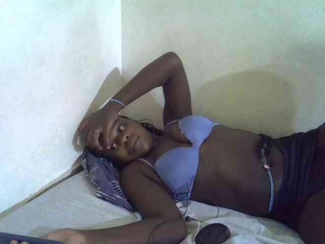 Africanasaucy webcam