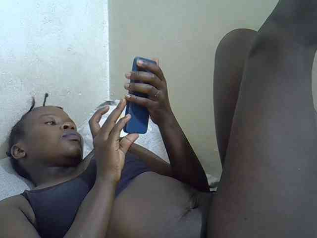 Africanasaucy webcam