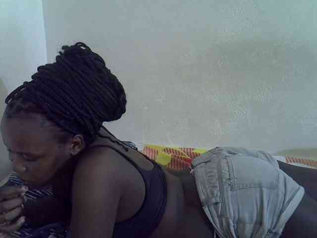 Africanasaucy webcam