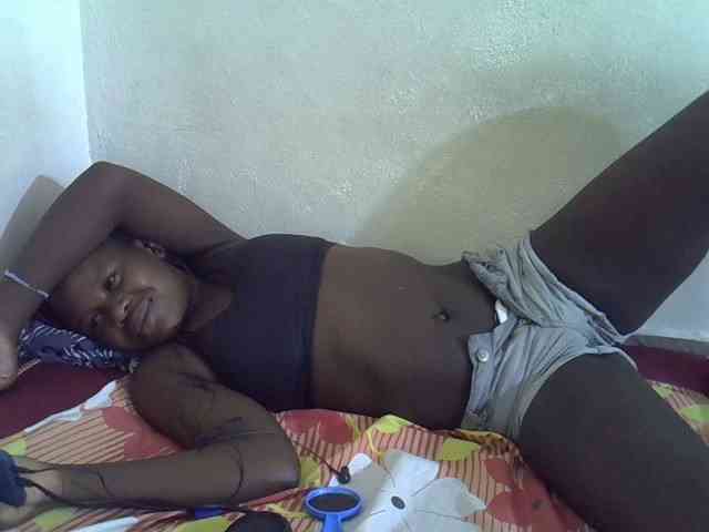 Africanasaucy webcam