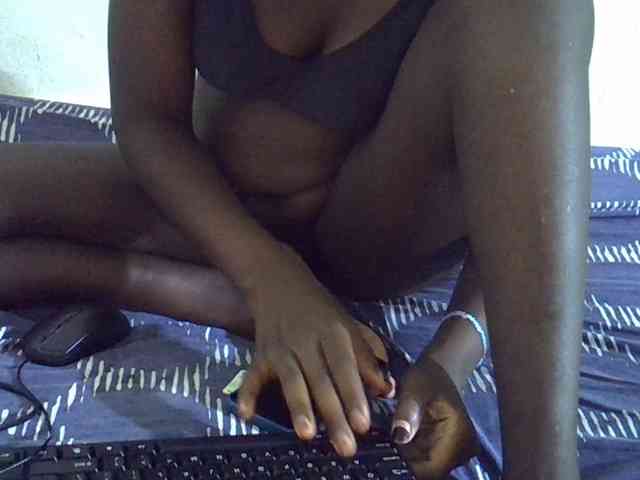 Africanasaucy webcam