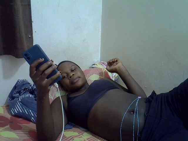 Africanasaucy webcam