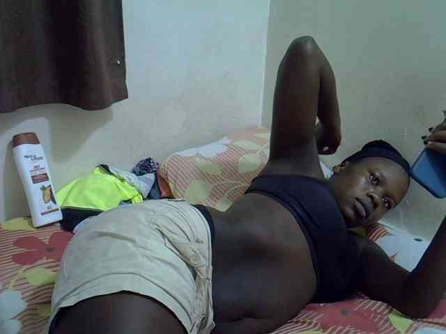 Africanasaucy webcam