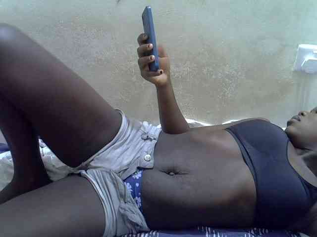 Africanasaucy webcam