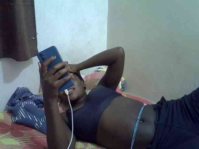 Africanasaucy webcam