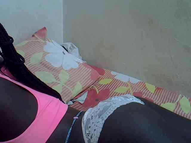 Africanasaucy webcam