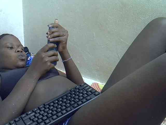 Africanasaucy webcam