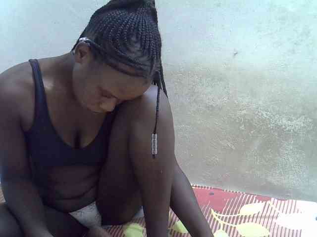 Africanasaucy webcam