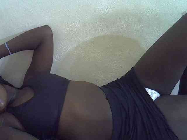 Africanasaucy webcam