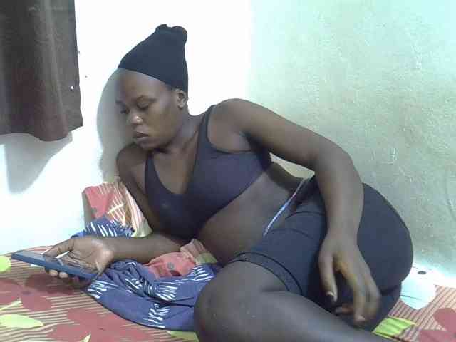 Africanasaucy webcam