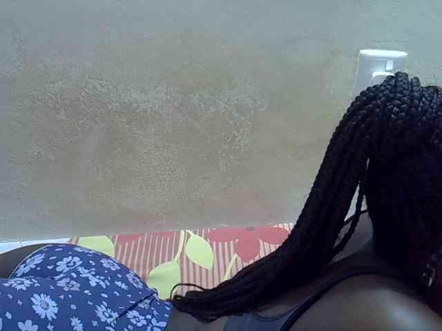 Africanasaucy webcam