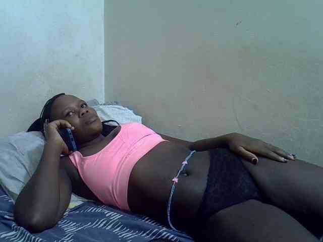 Africanasaucy webcam