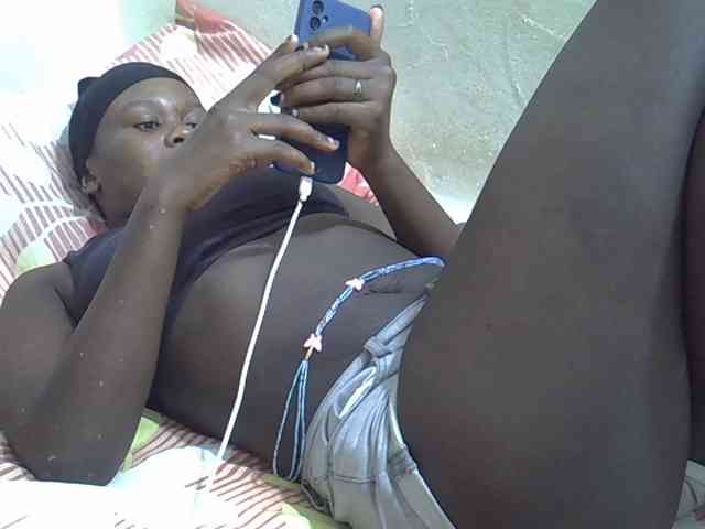 Africanasaucy webcam