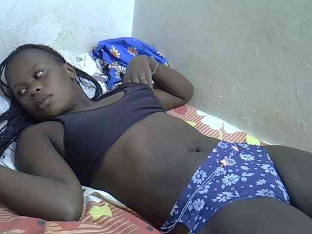 Africanasaucy webcam