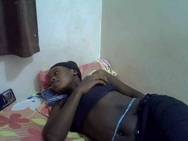 Africanasaucy webcam