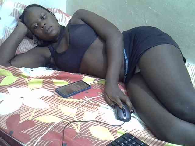 Africanasaucy webcam