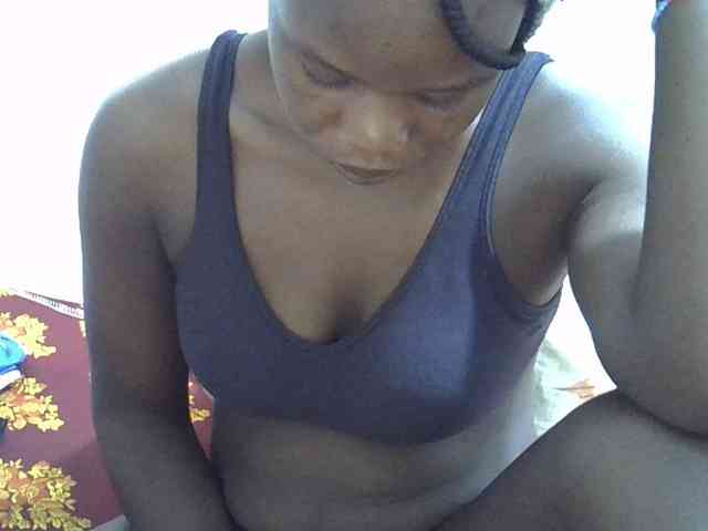 Africanasaucy webcam