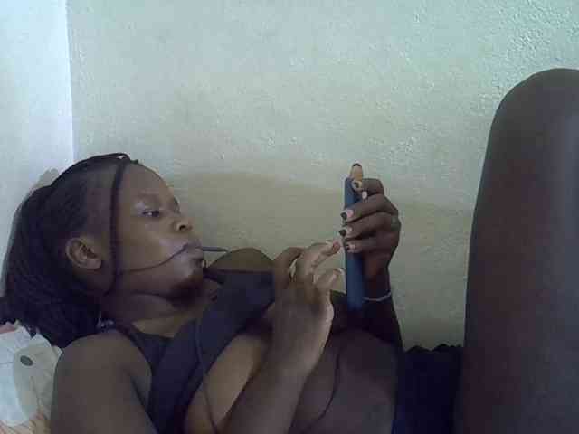 Africanasaucy webcam