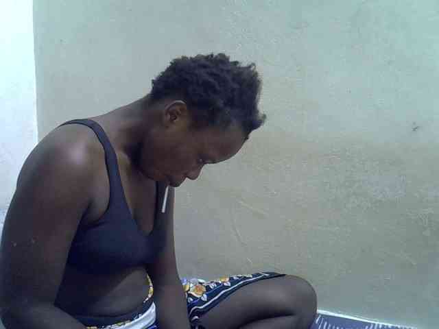 Africanasaucy webcam