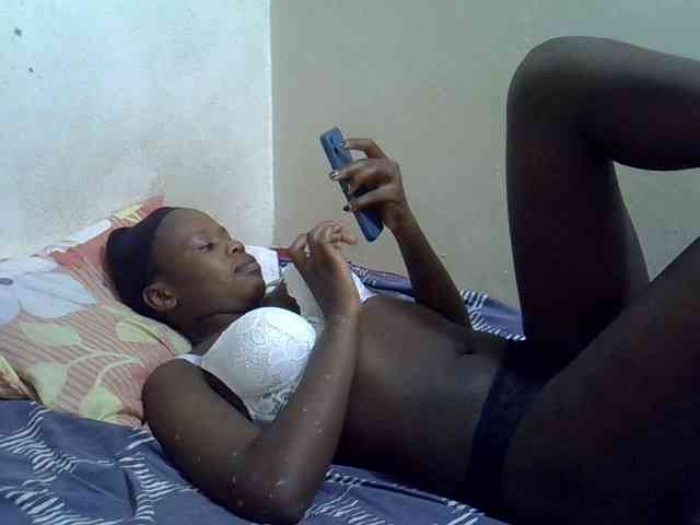 Africanasaucy webcam