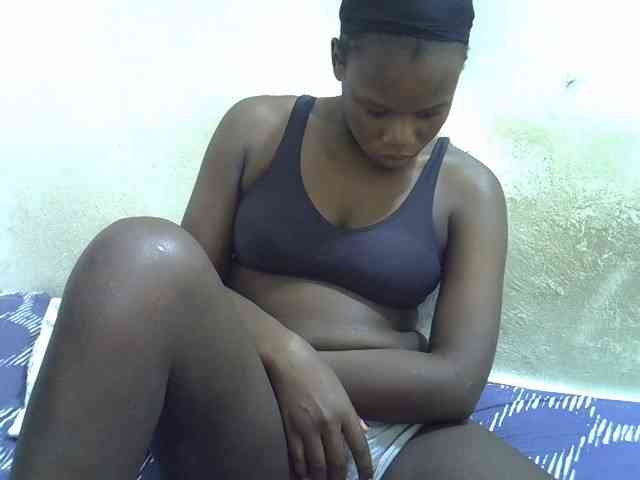 Africanasaucy webcam