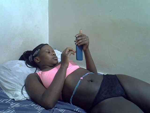 Africanasaucy webcam