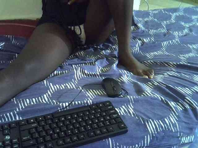 Africanasaucy webcam