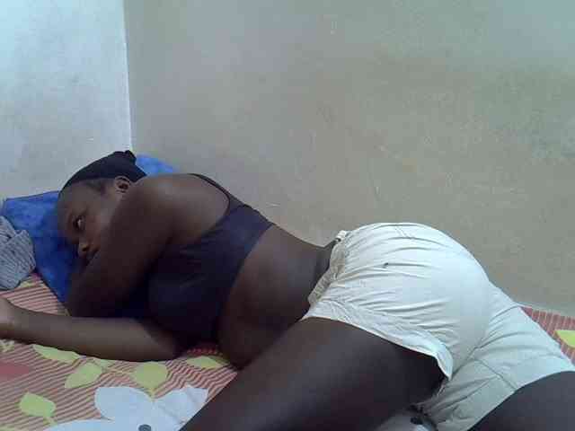 Africanasaucy webcam