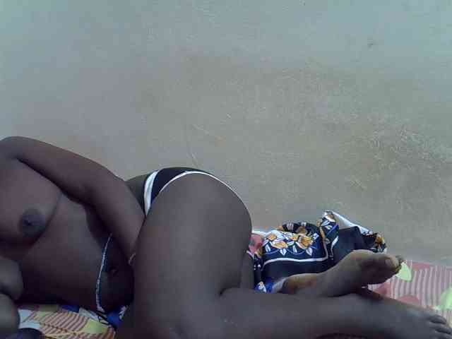 Africanasaucy webcam