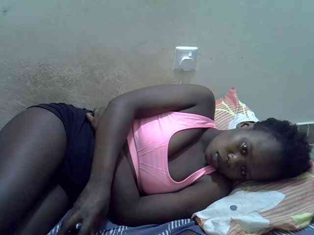 Africanasaucy webcam