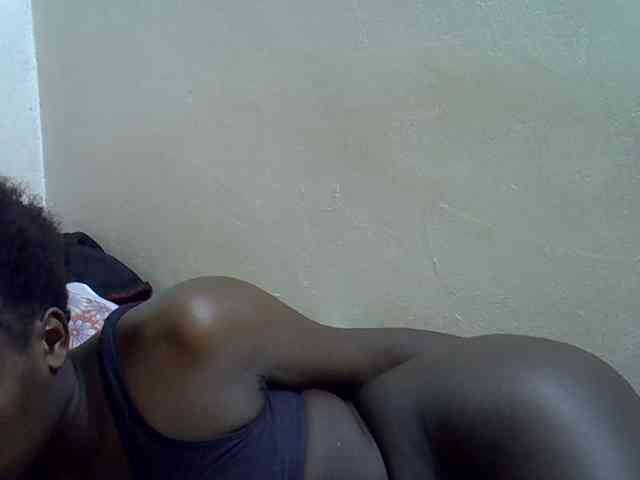 Africanasaucy webcam