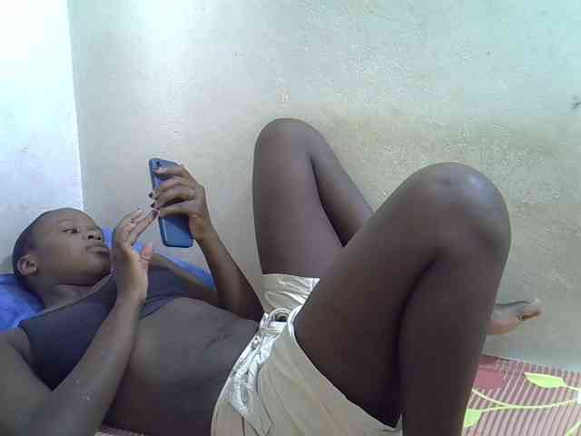 Africanasaucy webcam