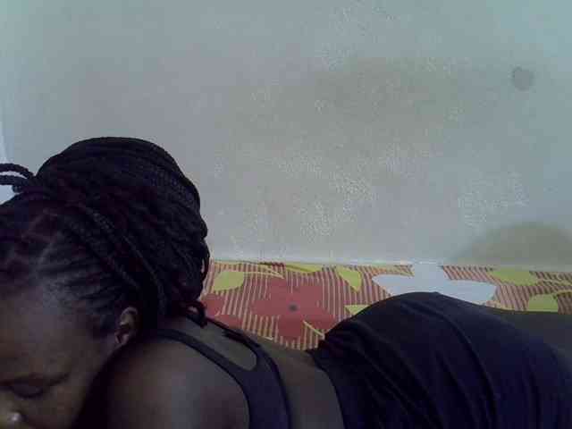 Africanasaucy webcam