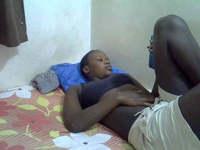 Africanasaucy webcam