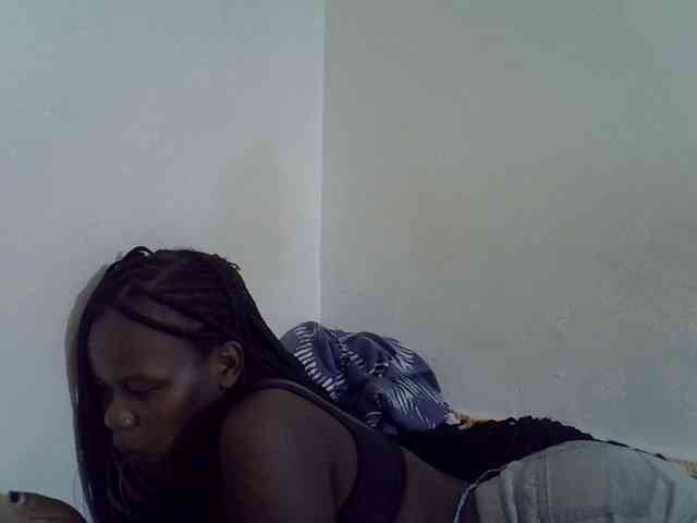Africanasaucy webcam