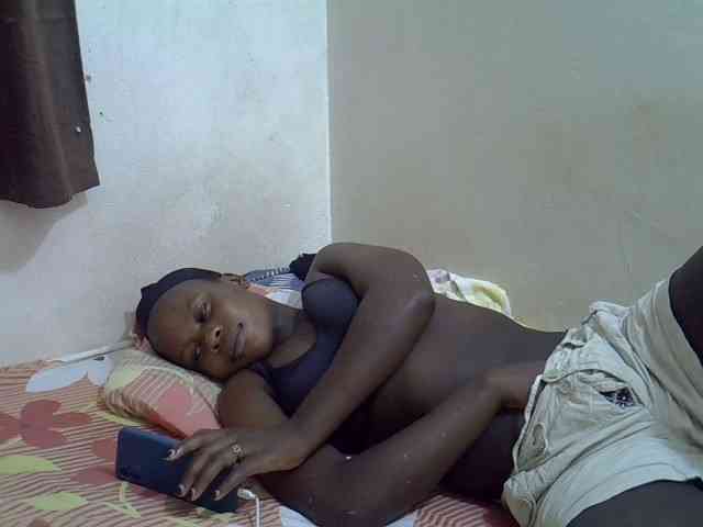 Africanasaucy webcam