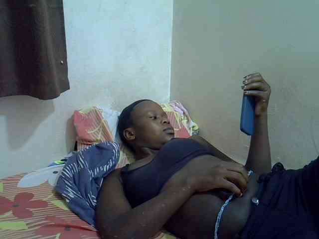 Africanasaucy webcam