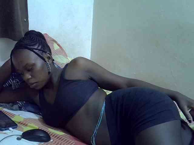 Africanasaucy webcam