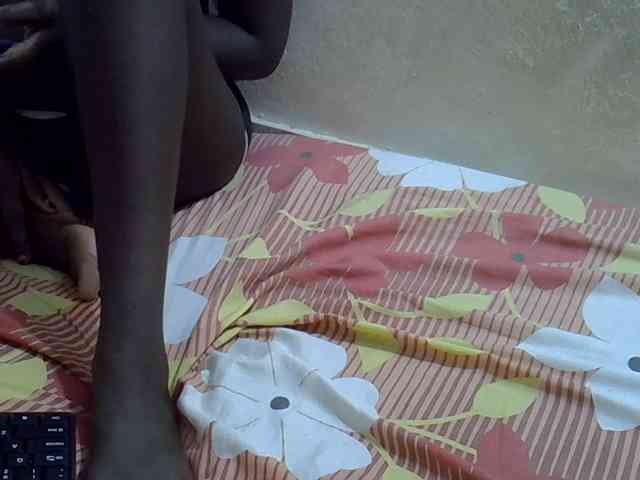 Africanasaucy webcam