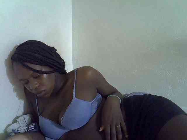 Africanasaucy webcam