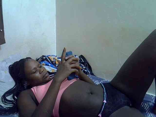 Africanasaucy webcam