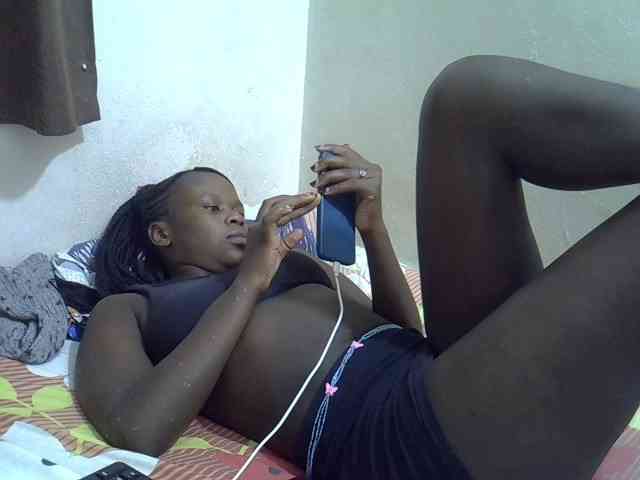 Africanasaucy webcam