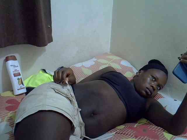 Africanasaucy webcam