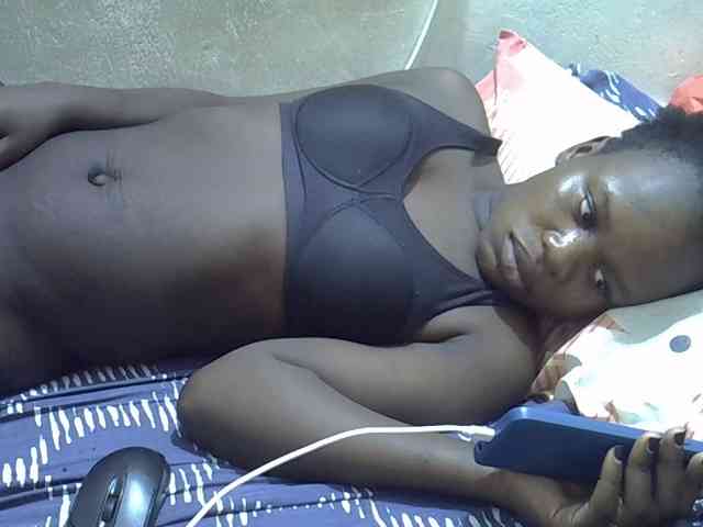 Africanasaucy webcam