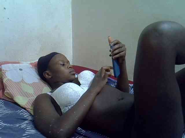 Africanasaucy webcam