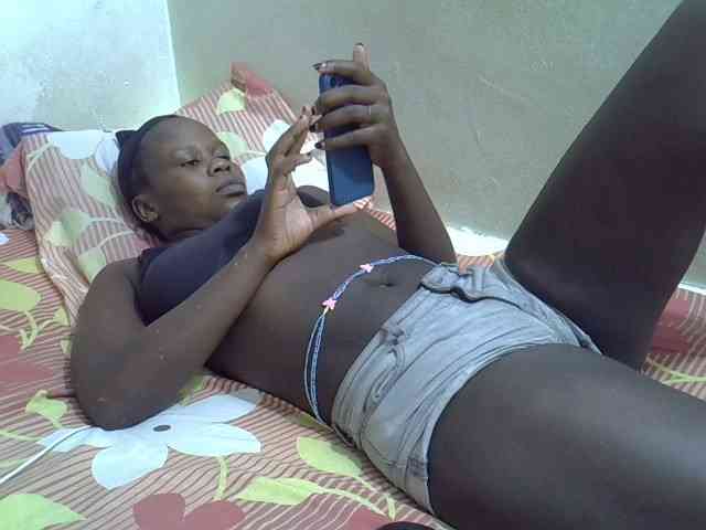 Africanasaucy webcam