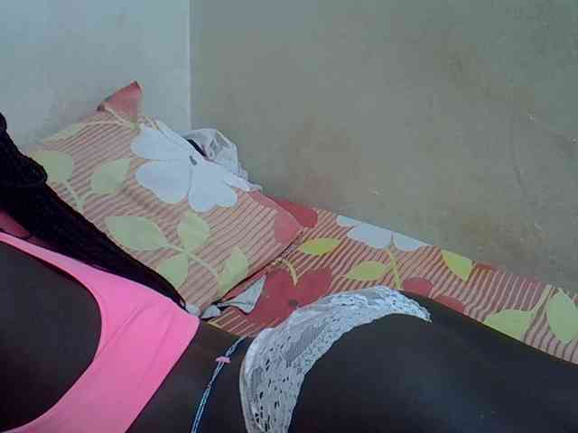 Africanasaucy webcam