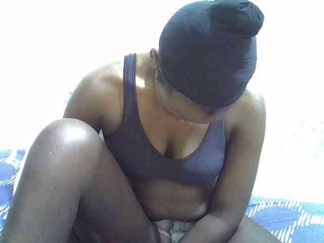 Africanasaucy webcam