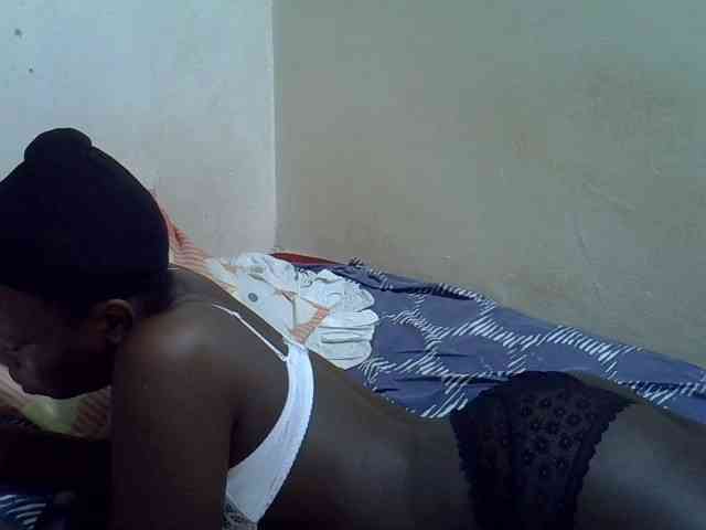 Africanasaucy webcam