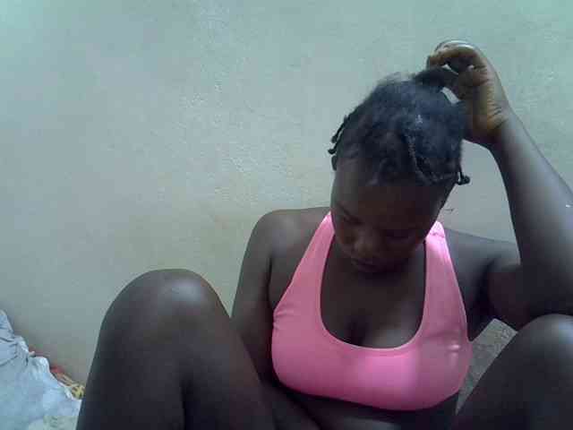 Africanasaucy webcam